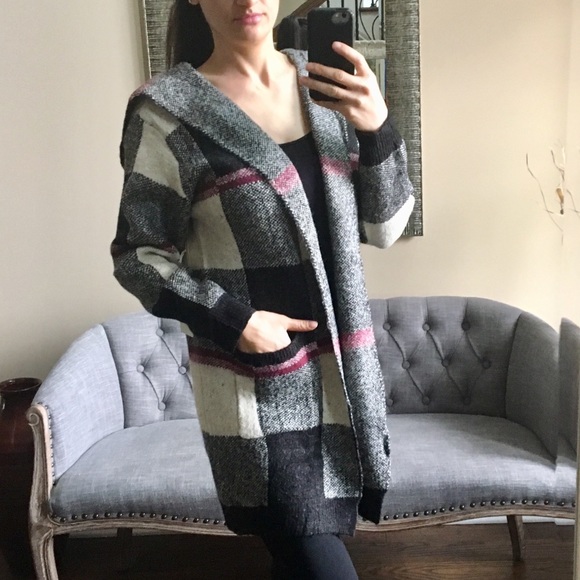 ✨LAST ✨Plaid Cardigan - Picture 5 of 8